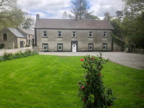 Larchgrove - 1800s Irish Farmhouse